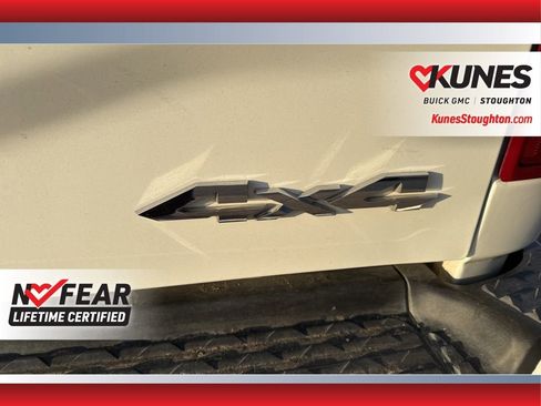 Used 2024 RAM 2500 Laramie AWD/4WD image 11
