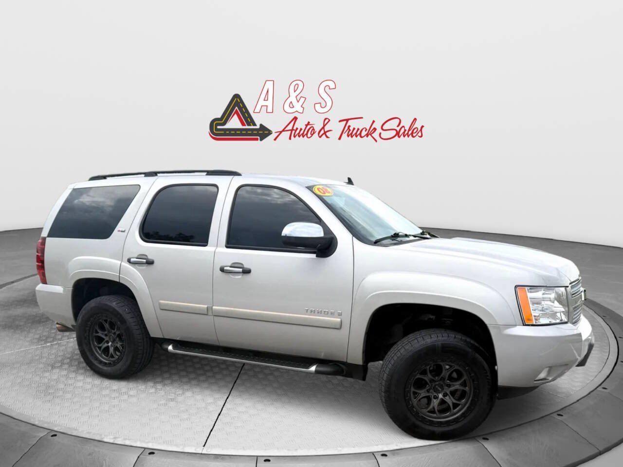 Used 2008 Chevrolet Tahoe LT w/ LT Preferred Equipment Group AWD/4WD image 1