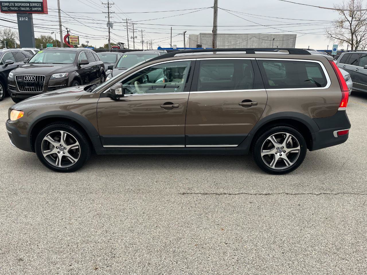 Used 2015 Volvo XC70 T6 Premier Plus AWD/4WD image 2