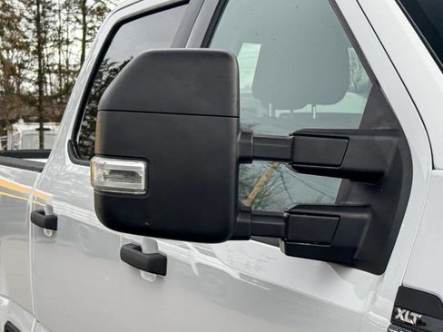 Used 2024 Ford F250 XLT w/ FX4 Off-Road Package image 9