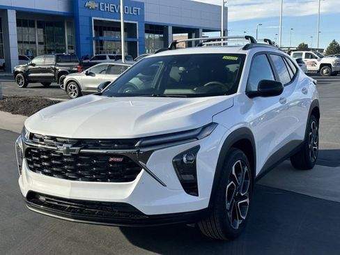 New 2026 Chevrolet Trax RS w/ Sunroof Package image 29