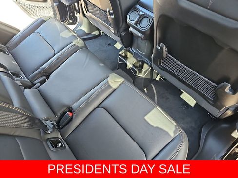 New 2025 Jeep Gladiator Willys image 11