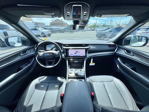 New 2026 Jeep Grand Cherokee Limited AWD/4WD image 10