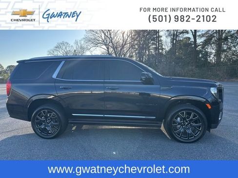 Used 2024 GMC Yukon Denali image 4