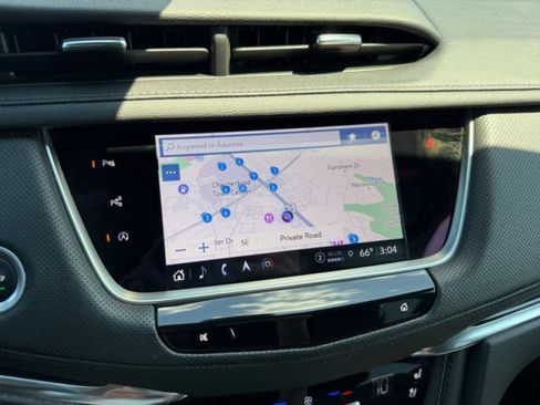 Used 2023 Cadillac XT5 Premium Luxury w/ Technology Package FWD image 16
