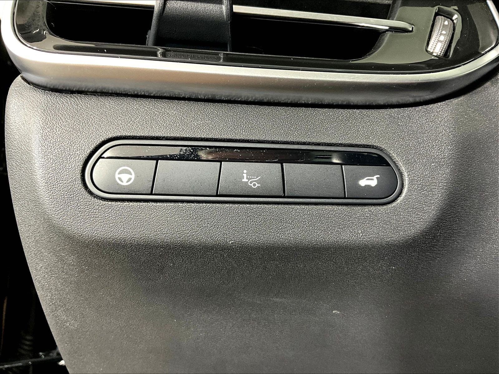 Used 2025 INFINITI QX60 Luxe w/ Vision Package AWD/4WD image 37