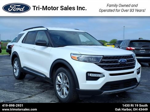 Used 2023 Ford Explorer XLT w/ Equipment Group 202A AWD/4WD image 1