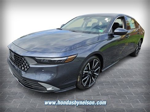New 2025 Honda Accord Touring image 3
