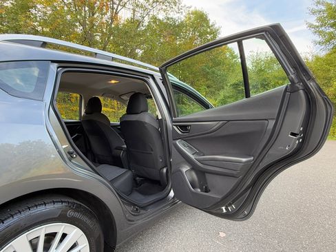 Used 2018 Subaru Impreza 2.0i Premium image 30