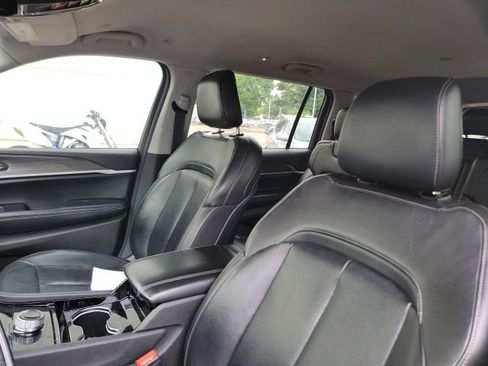 Used 2021 Jeep Grand Cherokee L Limited RWD image 10