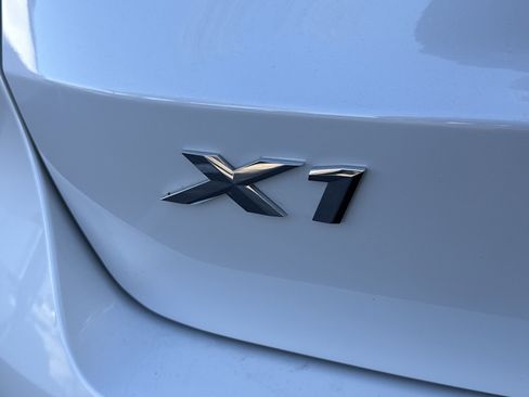 Certified 2025 BMW X1 xDrive28i w/ Convenience Package image 35