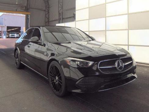 Used 2022 Mercedes-Benz C 300 Sedan w/ Exclusive Trim Package image 3