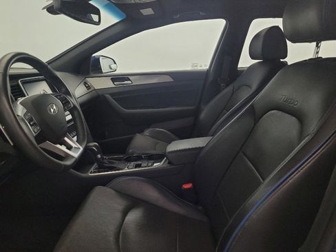 Used 2019 Hyundai Sonata Limited FWD image 17