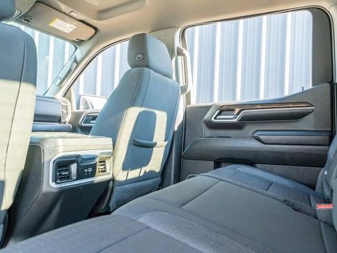 Used 2022 GMC Sierra 1500 Elevation image 36