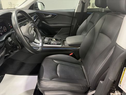 Used 2023 Audi Q8 Premium Plus AWD/4WD image 13