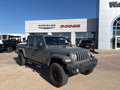 Used 2020 Jeep Gladiator Overland w/ Safety Group