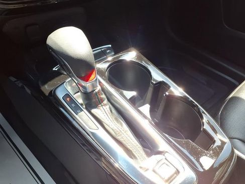 Used 2025 Chevrolet Trax RS w/ Driver Confidence Package image 6