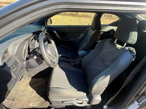 Used 2013 Scion tC image 10