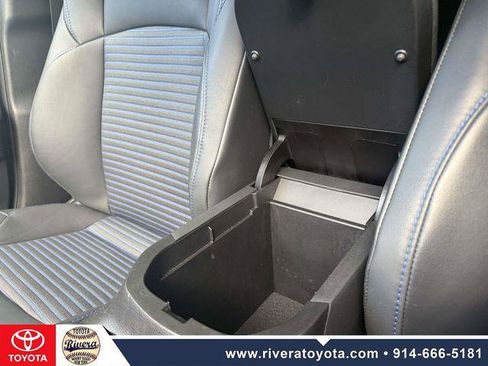 Certified 2022 Toyota RAV4 XSE AWD/4WD image 25