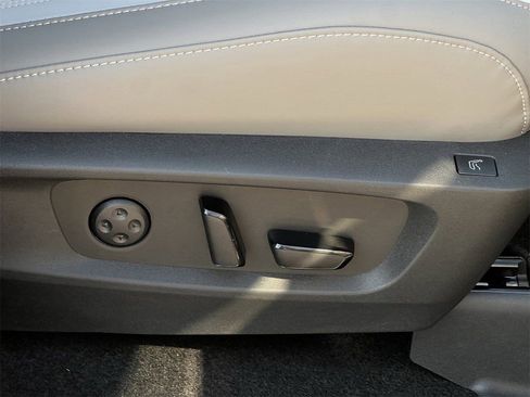 New 2026 INFINITI QX60 Autograph image 28