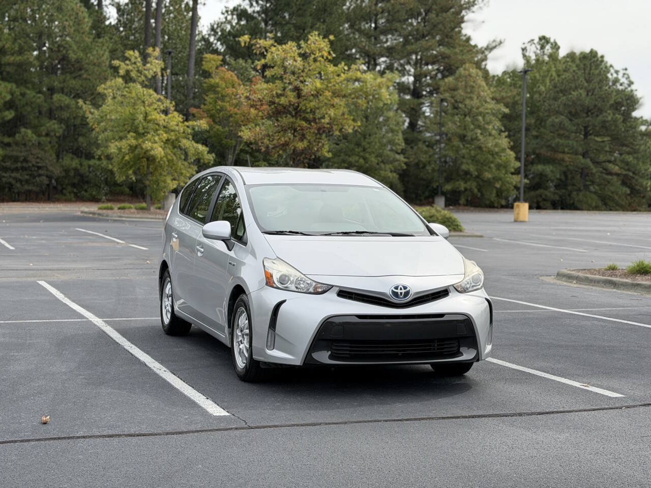 Used 2015 Toyota Prius V Three FWD image 1