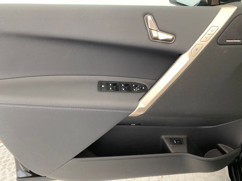 New 2026 BMW iX xDrive60 w/ Premium Package image 11