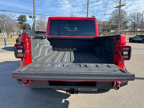 Used 2020 Jeep Gladiator Rubicon image 6