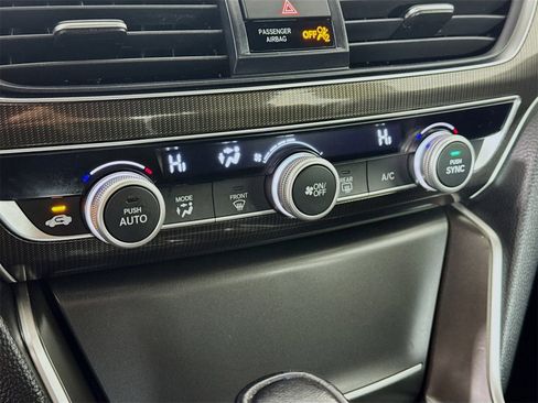 Used 2021 Honda Accord Sport image 13