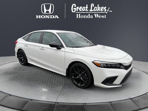 Used 2023 Honda Civic Sport image 1