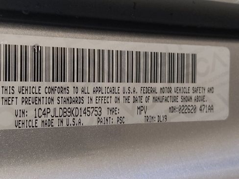 Used 2019 Jeep Cherokee Limited image 33