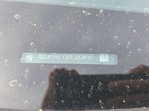 Used 2021 Chevrolet Silverado 2500 High Country w/ Z71 Off-Road Package image 11