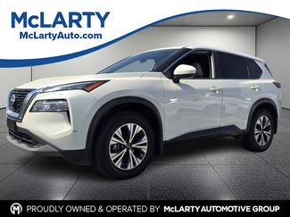 Used 2023 Nissan Rogue SV video 1