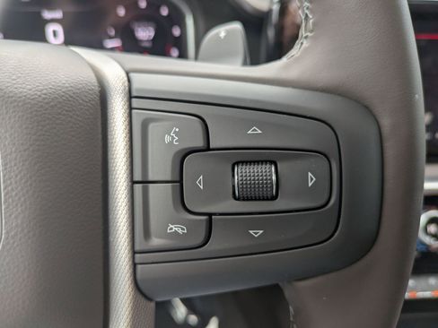 Used 2025 GMC Sierra 1500 Denali image 18