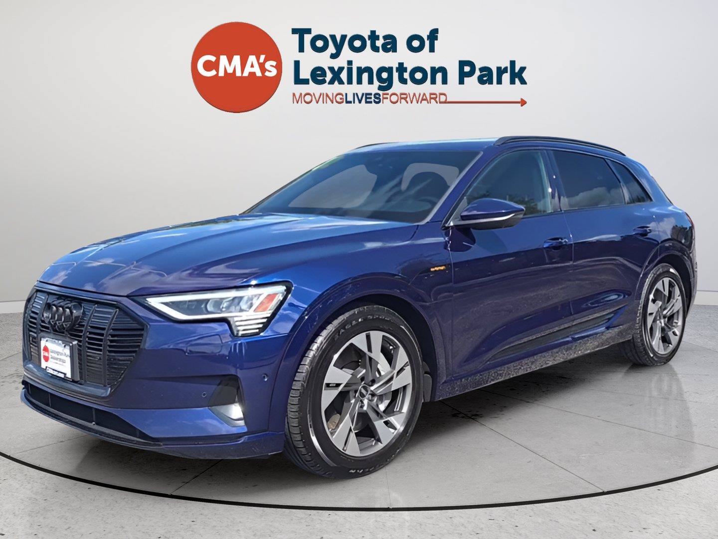 Used 2022 Audi e-tron Premium AWD/4WD image 1