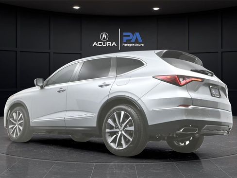 Certified 2026 Acura MDX FWD w/ Technology Package image 37