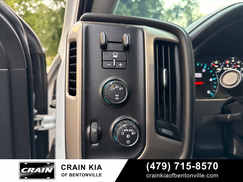 Used 2019 GMC Sierra 3500 Denali w/ Duramax Plus Package AWD/4WD image 31