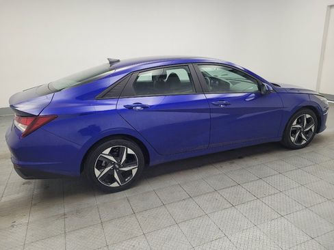 Used 2023 Hyundai Elantra SEL w/ Convenience Package FWD image 10