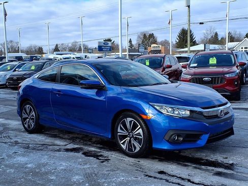 Used 2017 Honda Civic EX-T image 3