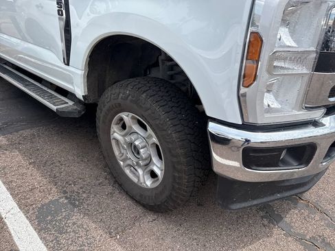 Used 2025 Ford F250 XLT w/ 360-Degree Camera Package AWD/4WD image 4