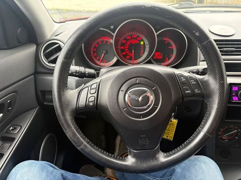 Used 2005 MAZDA MAZDA3 s FWD image 25
