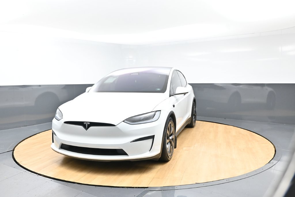 Used 2024 Tesla Model X AWD/4WD image 4