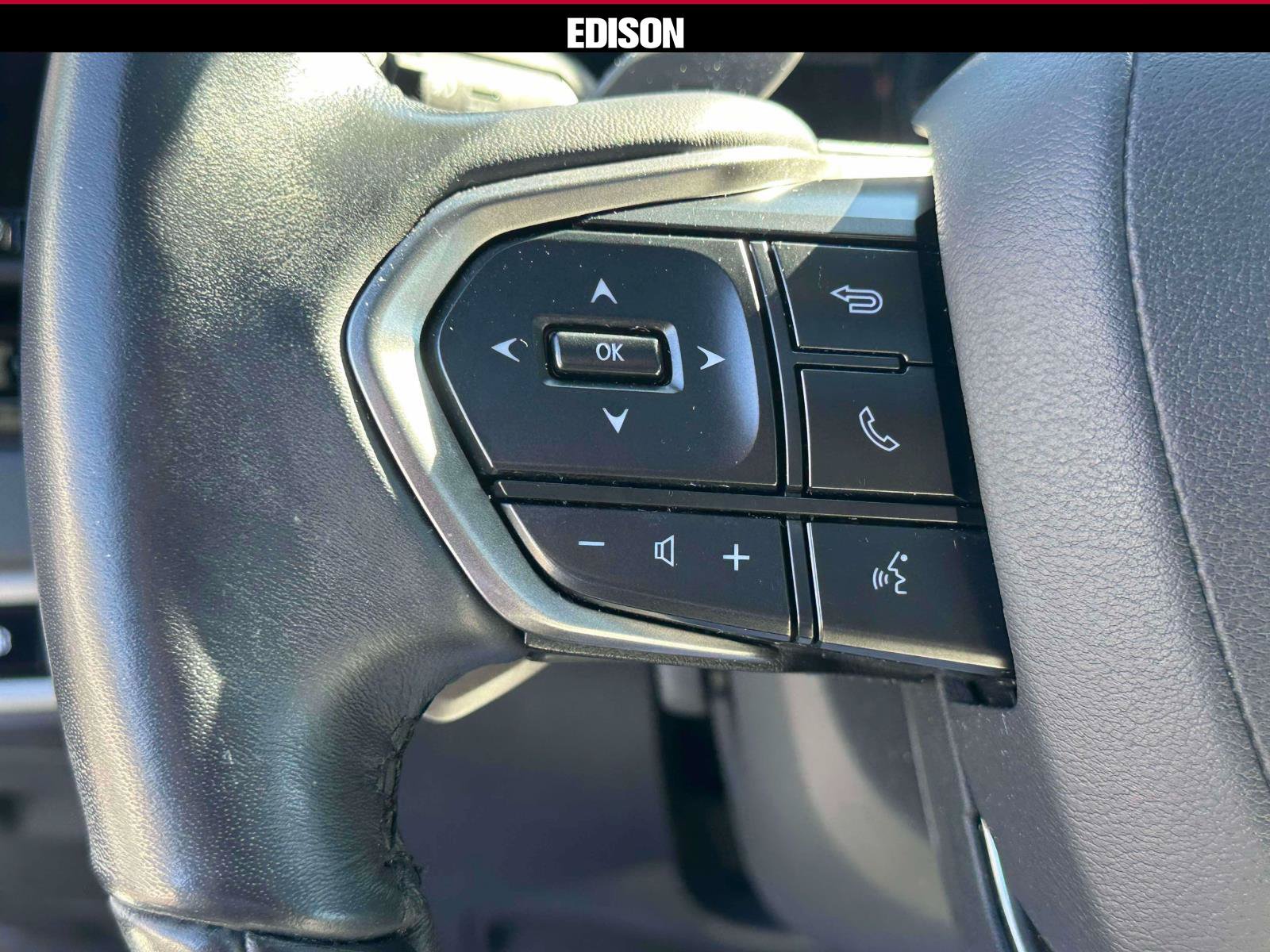 Used 2024 Lexus RX 350 Premium w/ Accessory Package AWD/4WD image 20