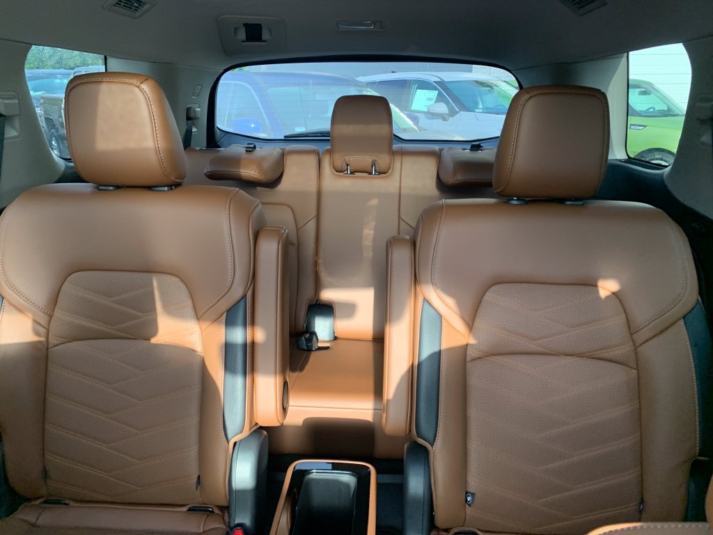 Certified 2024 Nissan Pathfinder Platinum AWD/4WD image 27