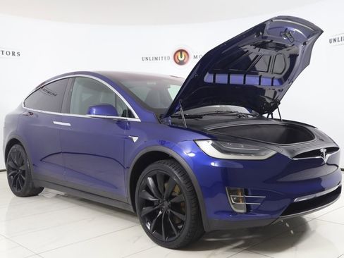 Used 2019 Tesla Model X 75D image 67