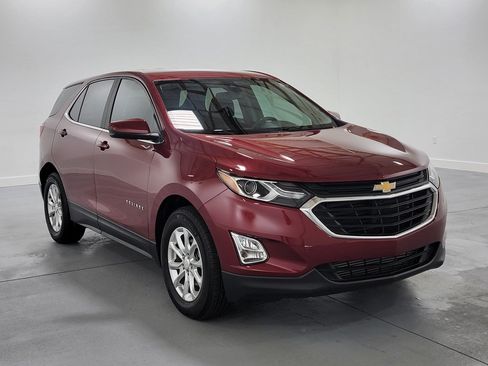 Used 2021 Chevrolet Equinox LT FWD image 2