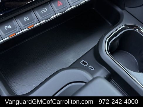 New 2026 GMC Sierra 1500 AT4X AWD/4WD image 17