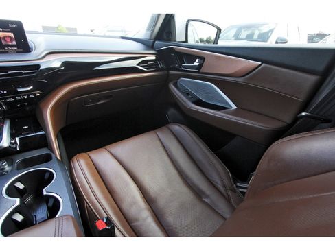 Used 2022 Acura MDX FWD w/ Technology Package image 13