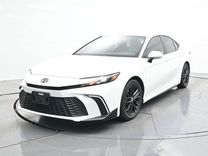 Used 2025 Toyota Camry SE