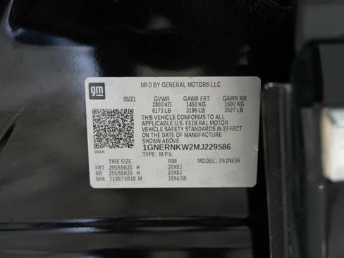 Used 2021 Chevrolet Traverse High Country w/ LPO, Floor Liner Package FWD image 25