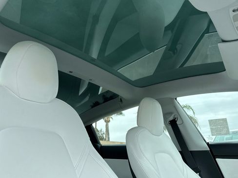 Used 2020 Tesla Model 3 RWD image 20